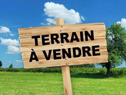 Un Terrain au couva à vendre